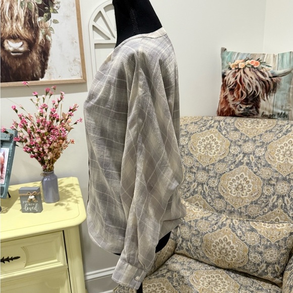 LOFT Gray Plaid Button Down Shirt - Picture 6 of 6